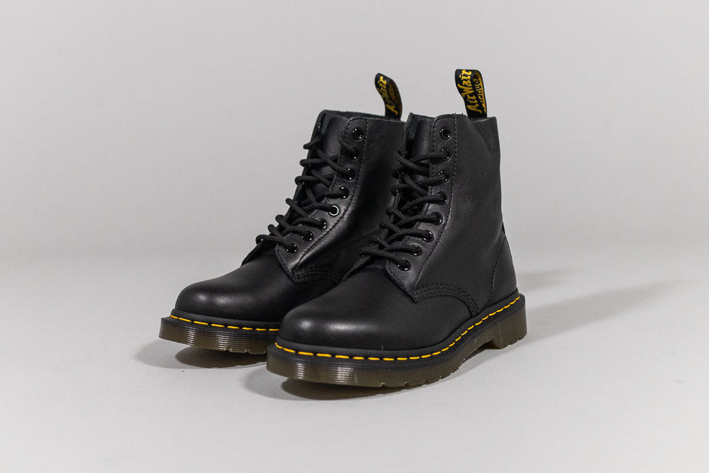 Women's Dr. Martens 1460 Pascal Virginia Leather Boots