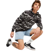 Sudadera con Gorro Puma para Hombre Ess+ Logo Lab AOP Hoodie Fl Negro