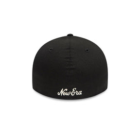 New Era Heritage Script Black Low Profile 59Fifty Fitted
