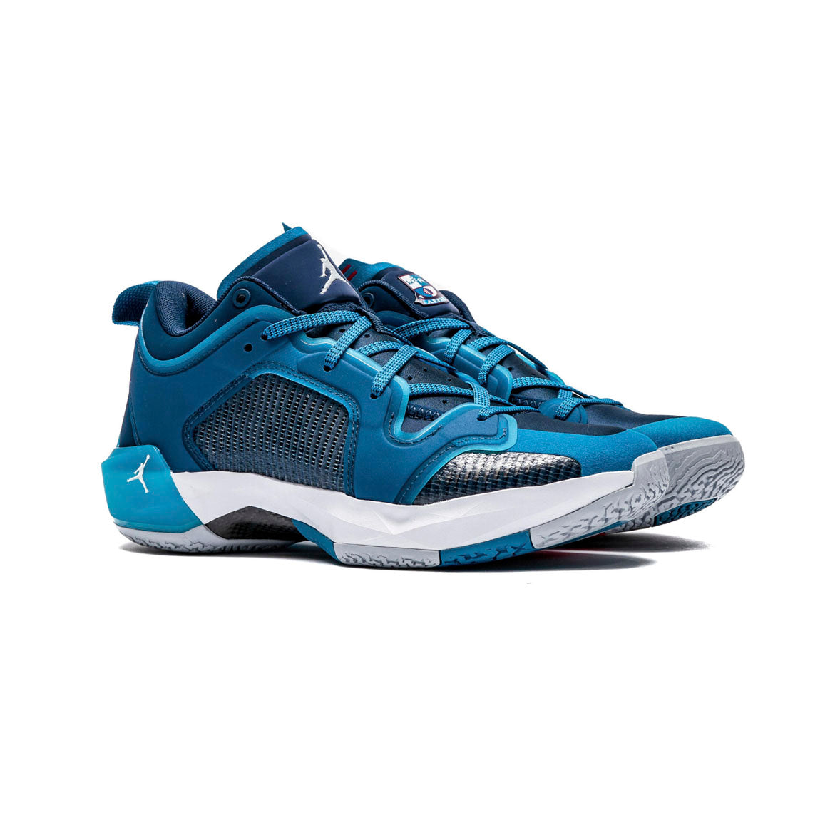 Air Jordan XXXVII Low Blue