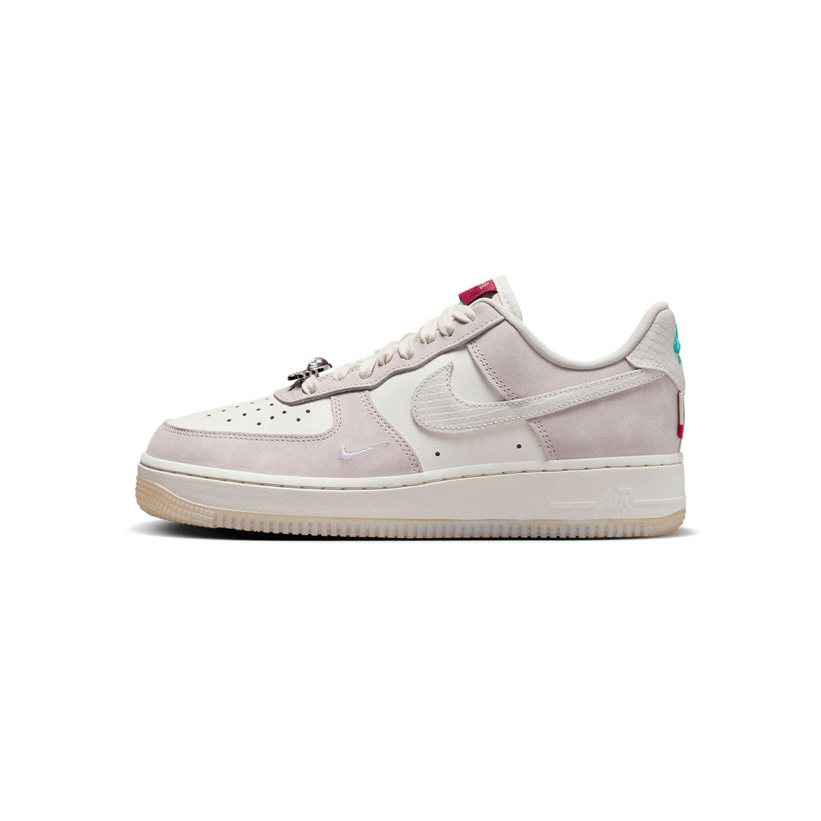 Nike Air Force 1 07 LX Sail