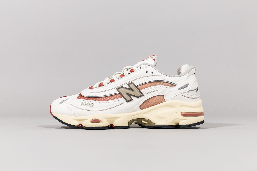 New Balance 1000 Astro Dust