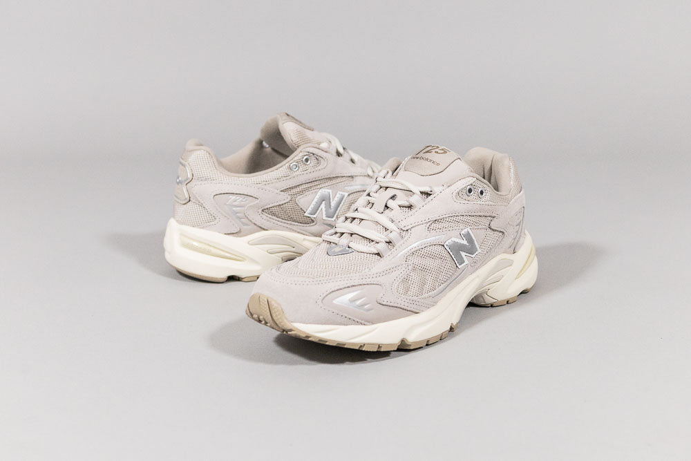 New Balance 725V1 'Beige'